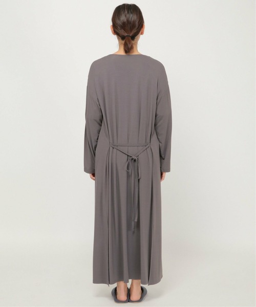 ikka(イッカ)の「ノーカラー羽織り(カーディガン/ボレロ・レディース・ブラウン/チャコールグレー・L/M)」の8枚目の写真