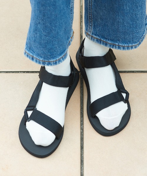 MAISON BREEZE(メゾンブリーズ)の「【SETUP7】MEVAハリケーンスポーツサンダル JIP(サンダル・レディース・ブラック/パープル/イエロー/ホワイト・M/L)」の6枚目の写真