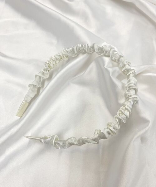 casita(RETRO GIRL)（カシータ）の「ギャザーカチューシャ（カチューシャ・レディース・ホワイト/ライトブルー/ラベンダー・ONE SIZE）」の2枚目の写真