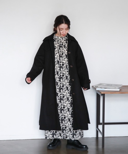 feepur（フェピュール）の「スタンドカラーロングコート（ステンカラーコート・レディース・ブラック/ベージュ/杢グレー・SMALL/MEDIUM）」の18枚目の写真