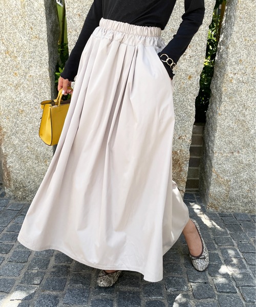 StyleSea（スタイルシー）の「ボリュームロングギャザーフレアスカート（スカート・レディース・アイボリー/サーモンピンク/レッド/イエロー/ラベンダー/グリーン/ライトブルー/ネイビー/ダークラベンダー/グレー/ブラック・FREE）」の2枚目の写真