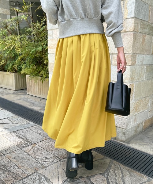 StyleSea（スタイルシー）の「ボリュームロングギャザーフレアスカート（スカート・レディース・アイボリー/サーモンピンク/レッド/イエロー/ラベンダー/グリーン/ライトブルー/ネイビー/ダークラベンダー/グレー/ブラック・FREE）」の17枚目の写真