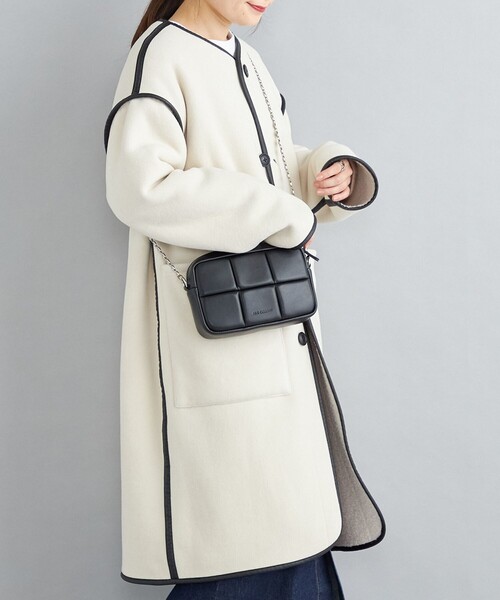 SHIPS（シップス）の「〈手洗い可能〉ボア×フリース リバーシブルコート◆（ノーカラーコート・レディース・ホワイト系/ブラック/キャメル・36/38）」の20枚目の写真