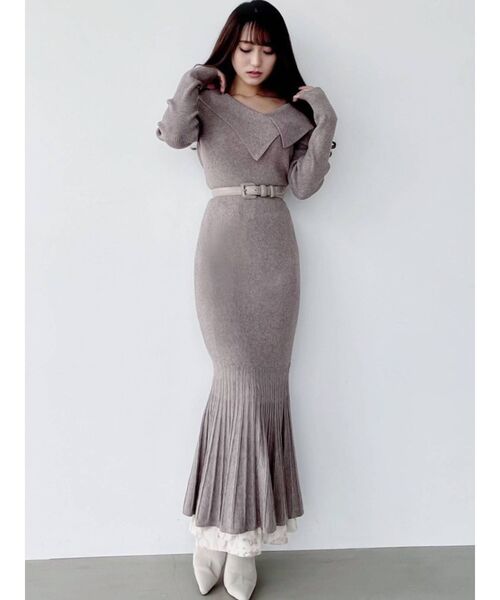 再値下げ‼️希少！レア！大人気‼️新品未使用⭐️ニットワンピース⭐️セルフポートレイトS RESEXXY リゼクシー ストリング デザイン タイト ニット