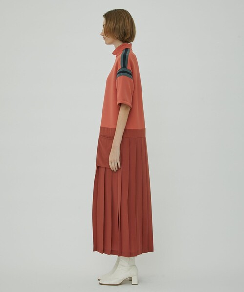 CITY TOKYO（シティトウキョウ）の「プリーツドッキングカットワンピース（ワンピース・レディース・オフホワイト/カーキ/オレンジ・1/2）」の20枚目の写真