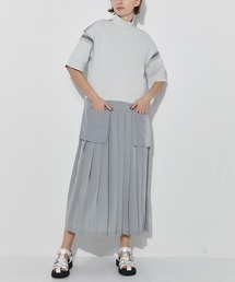プリーツドッキングカットワンピース