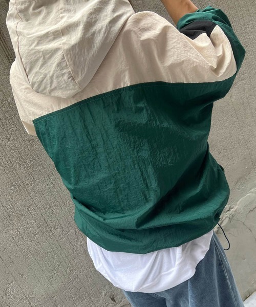 Dalfwin（ダールフィン）の「2022 AW 秋冬 韓国ファッション アウター レディース　レトロ配色ナイロンジャケット ブルゾン オーバーサイズ ビッグシルエット アノラックパーカー ナイロン（ブルゾン・レディース・グリーン/ピンク・FREE）」の7枚目の写真