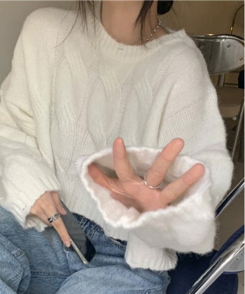 ibeul_（イベール）の「ソフトバルキーアラン柄ニット（ニット/セーター・レディース・グリーン/ピンク/ブルー/ホワイト・FREE）」の6枚目の写真