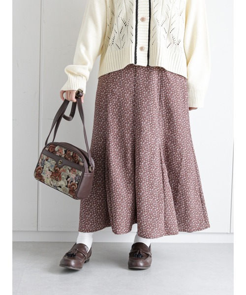 ehka sopo(エヘカソポ)の「花柄しぼしぼマーメイドスカート(スカート・レディース・ブラック/ブラウン/グリーン・フリ-)」の3枚目の写真