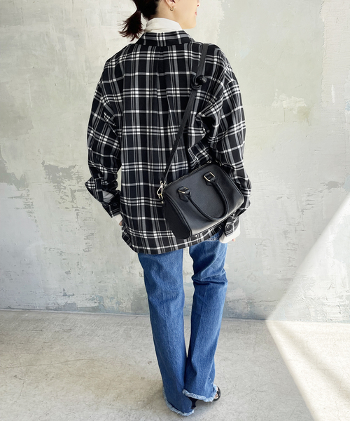 美品 スピックアンドスパン モノトーンタータンボウタイブラウス チェック 黒 Spick & Span（スピックアンドスパン）の「モノトーンタータン
