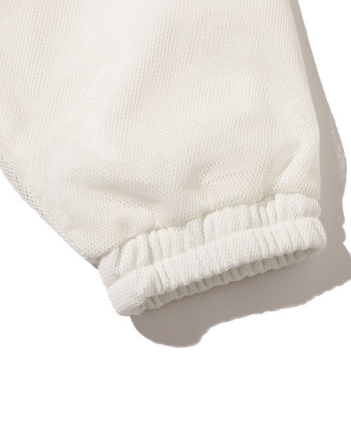 ANNA SUI(アナスイ)の「ANNA SUI Archive シアートラックジャケット(ブルゾン・レディース・ブラック/ホワイト/グリーン・M/L/XL)」の21枚目の写真