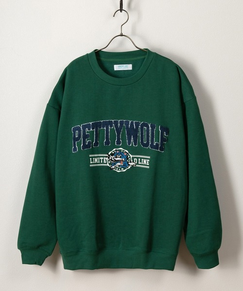 SlashDate(スラッシュデイト)の「PETTYWOLFサガラロゴ刺繍スウェット/オーバーサイズ/裏起毛/ユニセックス(スウェット・レディース・ホワイト/レッド/グリーン/ネイビー/アッシュグレー・M/L/XL)」の12枚目の写真