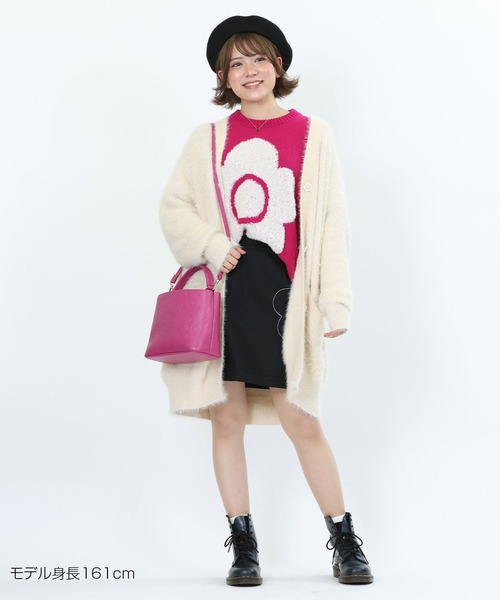 MARY QUANT(マリークワント)の「ジャイアントデイジー プルオーバー(ニット/セーター・レディース・マスタード/ピンク/ブラック・M)」の21枚目の写真