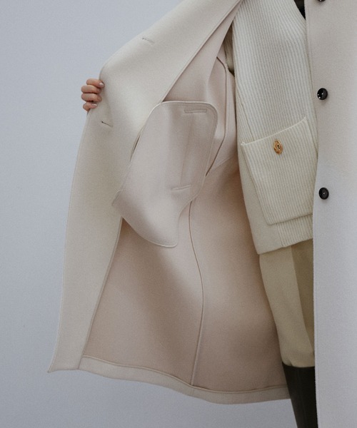 ADAM ET ROPE'（アダムエロペ）の「ウールスタンドカラーコート