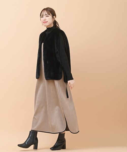 rps（アールピーエス）の「フェイクファーベストxロングコートSET  