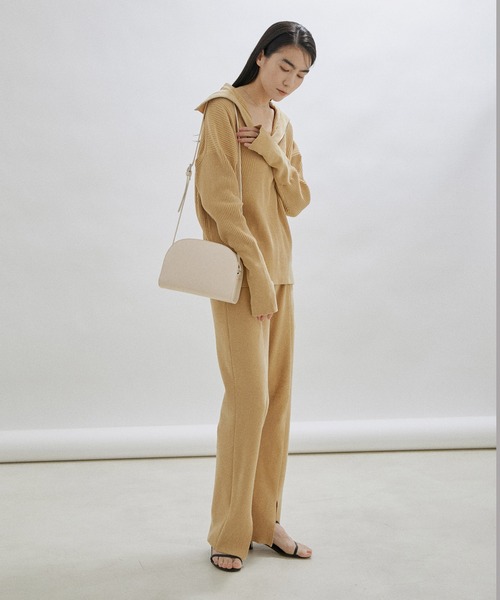 SALON adam et rope'（サロン アダム エ ロペ）の「[ご好評につき追加生産決定！]ハーフムーンショルダーバッグ5（ショルダーバッグ・レディース・ブルー/ブラック/ホワイト・FREE）」の20枚目の写真