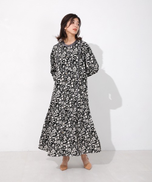 Bou Jeloud（ブージュルード）の「プリントパイピングワンピース（ワンピース・レディース・ブラック/ベージュ・38）」の3枚目の写真