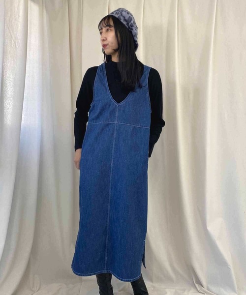 NANEA(ナネア)の「デニムノースリーブロングワンピースジャンパースカート(サロペット/オーバーオール・レディース・ブルー/ネイビー・ONE SIZE)」の9枚目の写真