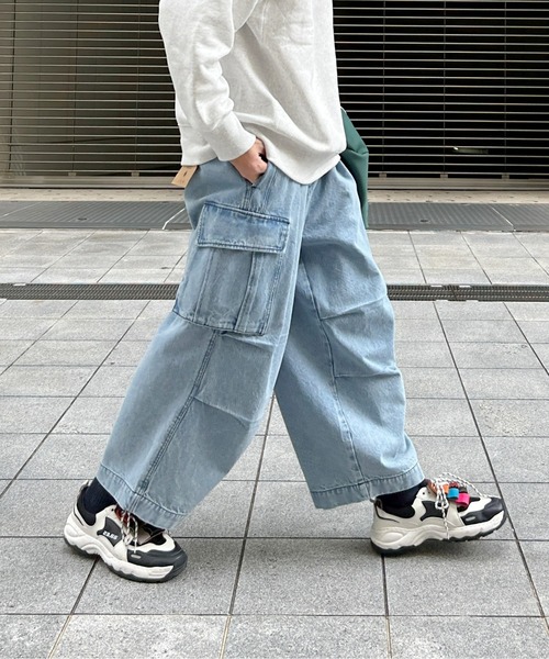 CPCM(シーピーシーエム)の「デニムカーゴパンツ(デニムパンツ・メンズ・ブルー/ブラック・FREE)」の11枚目の写真