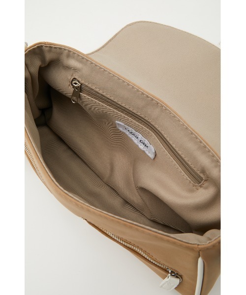 LAGUA GEM（ラグアジェム）の「PIPING ONE HANDLE BAG ワンハンドルバッグ（ハンドバッグ・レディース・ベージュ/ピンク・FREE）」の6枚目の写真