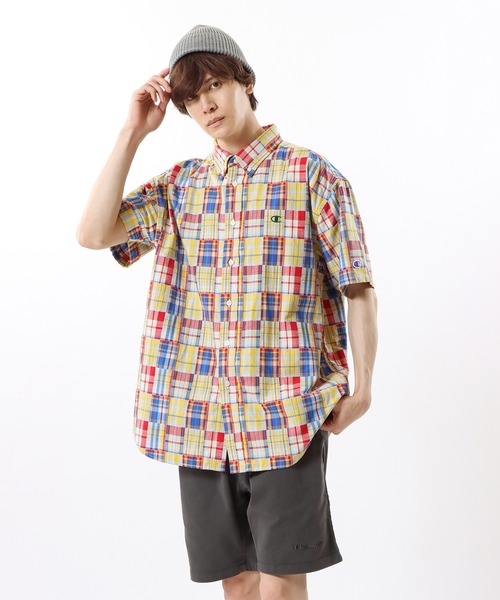 Champion(チャンピオン)の「【Champion/チャンピオン】メンズ メンズカジュアル ショートスリーブシャツ(シャツ/ブラウス・メンズ・イエロー/ブルー/ダークグリーン・MEDIUM/LARGE/X-LARGE)」の7枚目の写真