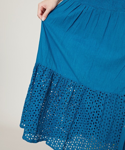 チャイハネ（チャイハネ）の「【チャイハネ】シフリー刺繍メグナノースリーブワンピース（ワンピース・レディース・ブラック/ホワイト/ブルー・FREE）」の21枚目の写真