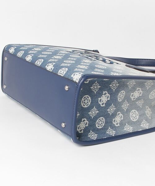 Guess(ゲス)の「SILVANA 2 Compartment Tote(トートバッグ・レディース・インディゴブルー・ONE SIZE)」の21枚目の写真