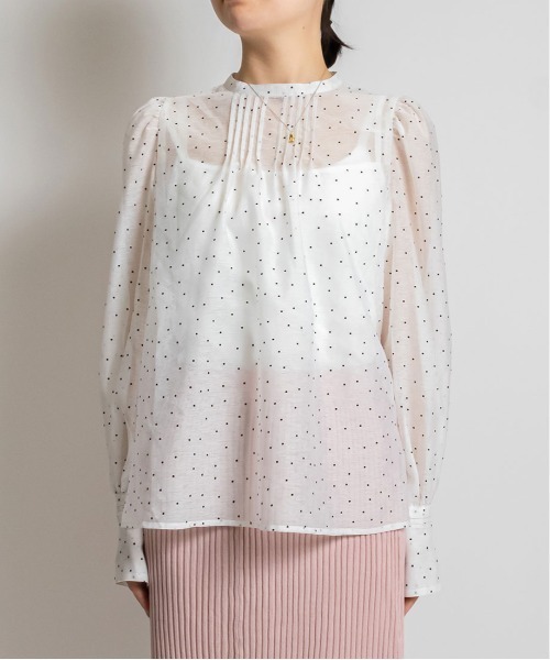 シアードットパフブラウス