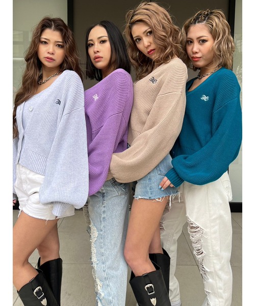 EGOIST（エゴイスト）の「EGロゴ刺繍ニットカーディガン（カーディガン/ボレロ・レディース・ベージュ/パープル/ライトグレー/ブルー・FREE）」の5枚目の写真