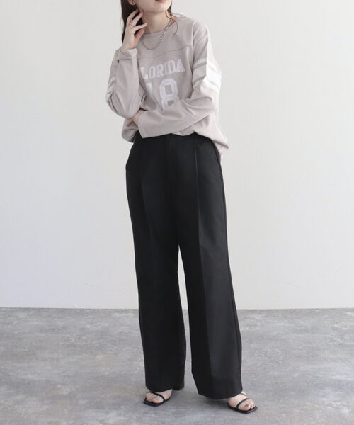 fredy emue（フレディエミュ）の「ナンバリングロゴロンT（Tシャツ/カットソー・レディース・ベージュ/チャコールグレー/オフホワイト・38）」の14枚目の写真