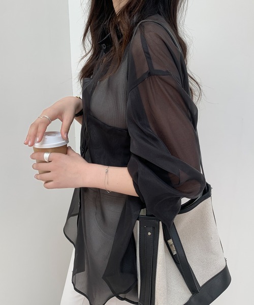 ABITOKYO（アビトーキョー）の「バックリボンシアーBIGシャツ（シャツ/ブラウス・レディース・ホワイト/ブラック/ベージュ/グレー・M/L）」の12枚目の写真