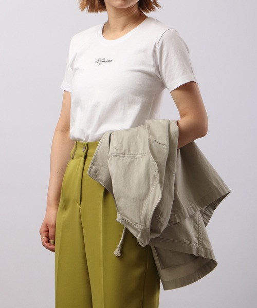 &soiree(アンドソワレ)の「&soiree 刺繍Tシャツ 半袖(Tシャツ/カットソー・レディース・ホワイト/ブラック・M/L)」の10枚目の写真