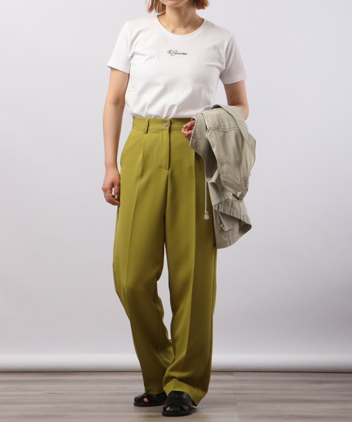 &soiree(アンドソワレ)の「&soiree 刺繍Tシャツ 半袖(Tシャツ/カットソー・レディース・ホワイト/ブラック・M/L)」の12枚目の写真