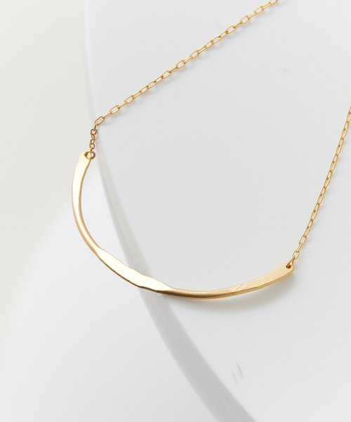 collex(コレックス)の「【Ljud/ユード】カーブラインネックレス(ネックレス・レディース・ゴールド/シルバー・フリー)」の10枚目の写真