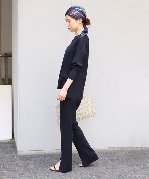 VERMEIL par iena（ヴェルメイユパーイエナ）の「Co/Ace スムースニットパンツ（その他パンツ・レディース・ブラック/ネイビー・36/38）」の17枚目の写真