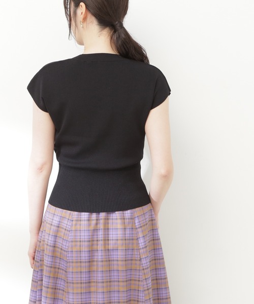 N.（N. Natural Beauty Basic）（エヌエヌナチュラルビューティーベーシック）の「◆フレンチスリーブ総針ニット（ニット/セーター・レディース・ブラック/オフホワイト/グリーン・MEDIUM）」の11枚目の写真