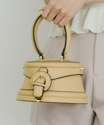 Olu. | ラウンドレトロボックスバッグ(ハンドバッグ)