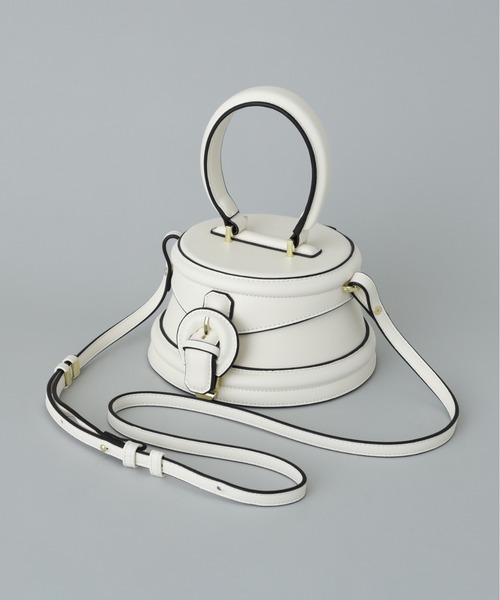 Olu.(オルドット)の「【ロングセラーアイテム】ラウンドレトロボックスバッグ(ハンドバッグ・レディース・ブラック/ホワイト/キャメル/ベージュ/イエロー/ラベンダー/ピンク・FREE)」の16枚目の写真