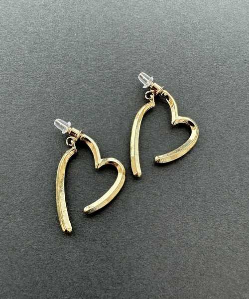apres jour mignon（アプレジュールミニョン）の「【apresjour mignon×ARIAZ】ハートモチーフピアス（ピアス（両耳用）・レディース・シルバー/ゴールド・ONESIZE）」の2枚目の写真