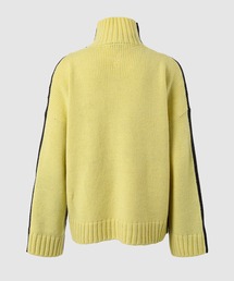 JW Anderson（ジェイダブリューアンダーソン）の「セーター（ニット