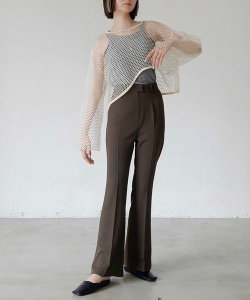 VACANCY(ヴァカンシー)の「フレアスラックスパンツ/美脚パンツ(その他パンツ・レディース・ブラック/ブラウン・SMALL/MEDIUM/LARGE)」の14枚目の写真