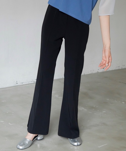 VACANCY(ヴァカンシー)の「フレアスラックスパンツ/美脚パンツ(その他パンツ・レディース・ブラック/ブラウン・SMALL/MEDIUM/LARGE)」の9枚目の写真