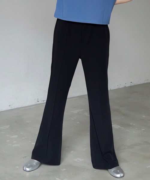 VACANCY(ヴァカンシー)の「フレアスラックスパンツ/美脚パンツ(その他パンツ・レディース・ブラック/ブラウン・SMALL/MEDIUM/LARGE)」の5枚目の写真
