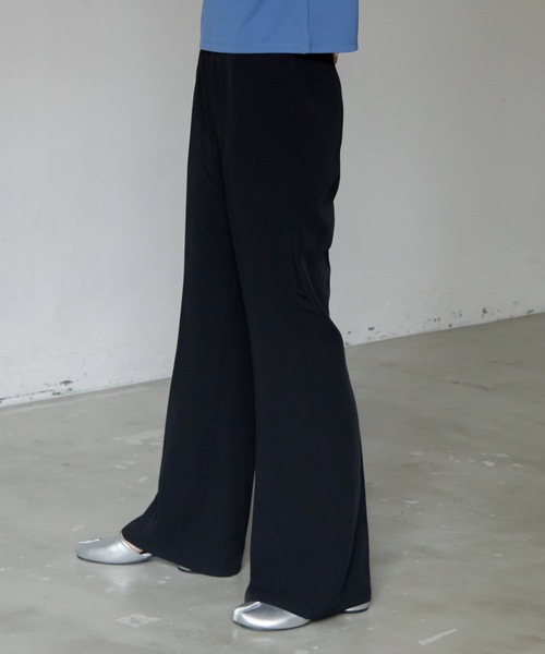 VACANCY(ヴァカンシー)の「フレアスラックスパンツ/美脚パンツ(その他パンツ・レディース・ブラック/ブラウン・SMALL/MEDIUM/LARGE)」の10枚目の写真