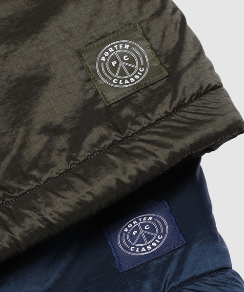 PORTER CLASSIC（ポータークラシック）の「LINER NYLON FLEECE ZIP UP (POLARTEC) / WEATHER MP CONNECTION（ナイロンジャケット・メンズ・ブルー/ブラック/オリーブ・3/4）」の11枚目の写真
