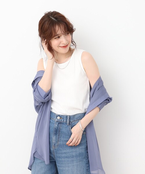 SHOO・LA・RUE（シューラルー）の「◆シンプルだから着回ししやすい タンクトップ（タンクトップ・レディース・ホワイト系/ブラック/ナチュラル・02/03/04）」の10枚目の写真