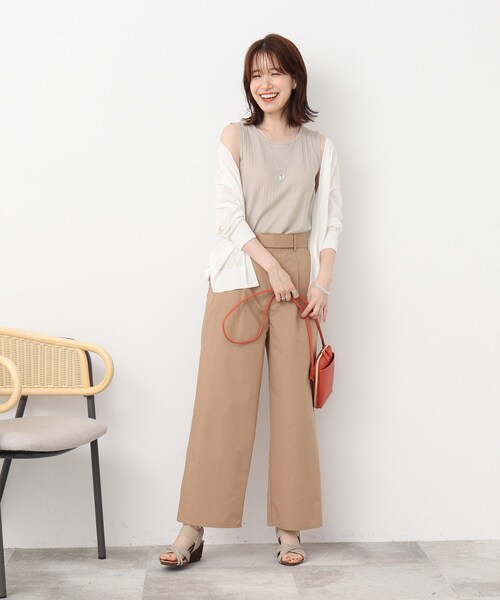 SHOO・LA・RUE（シューラルー）の「◆シンプルだから着回ししやすい タンクトップ（タンクトップ・レディース・ホワイト系/ブラック/ナチュラル・02/03/04）」の18枚目の写真