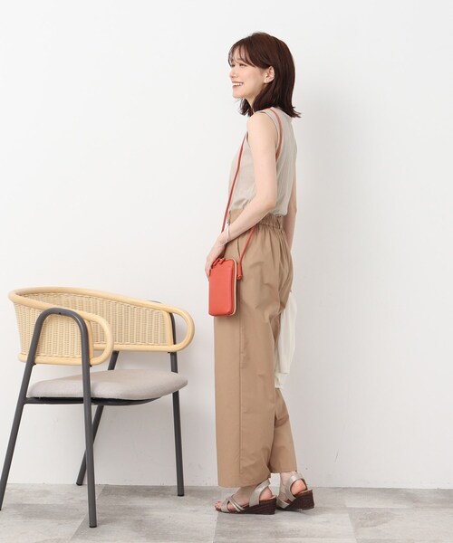 SHOO・LA・RUE（シューラルー）の「◆シンプルだから着回ししやすい タンクトップ（タンクトップ・レディース・ホワイト系/ブラック/ナチュラル・02/03/04）」の19枚目の写真