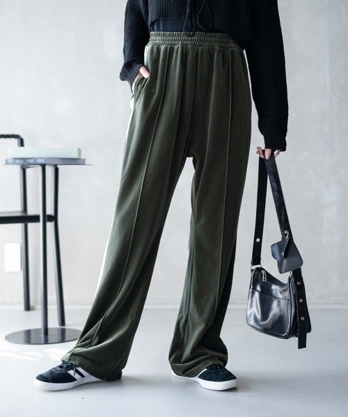 WEGO（ウィゴー）の「WEGO/【セットアップ】ベロアトラックパンツ（スウェットパンツ・レディース・カーキ/ネイビー・FREE）」の8枚目の写真