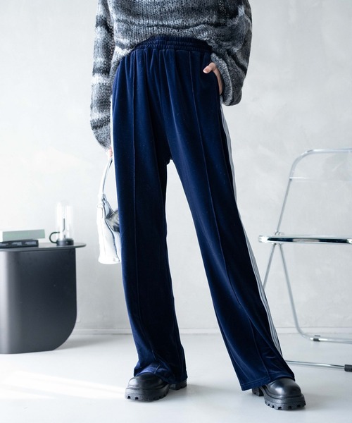 WEGO（ウィゴー）の「WEGO/【セットアップ】ベロアトラックパンツ（スウェットパンツ・レディース・カーキ/ネイビー・FREE）」の13枚目の写真